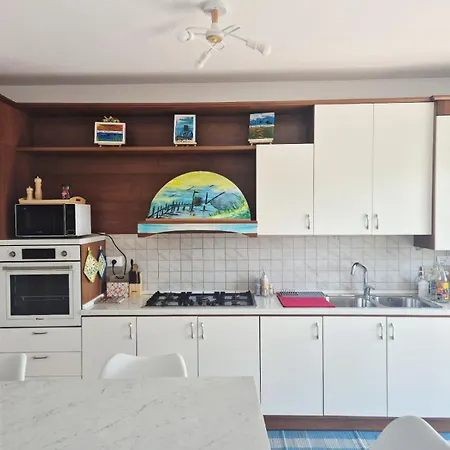 펜션 La Casa Dei Desideri, 5 Minuti Dal Mare, 5 Biciclette Incluse 마리나 디 산비토