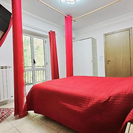 La Casa Dei Desideri, 5 Minuti Dal Mare, 5 Biciclette Incluse بيت للعطل